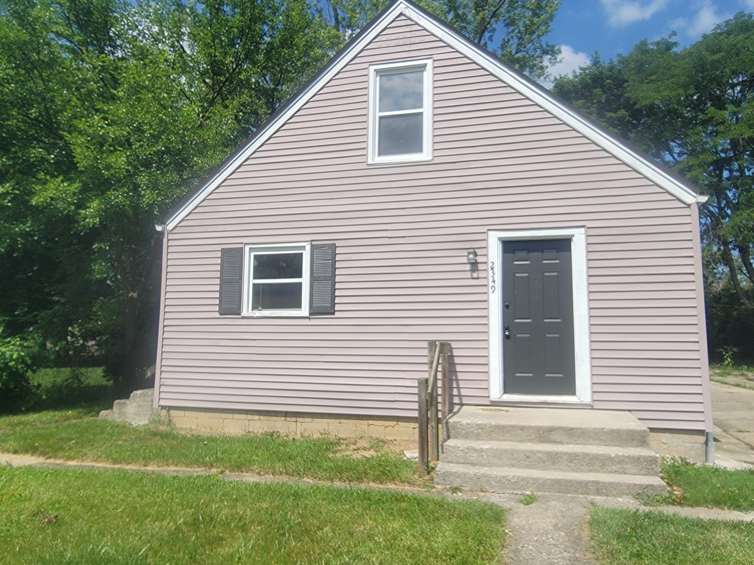 2349 Delbert Road